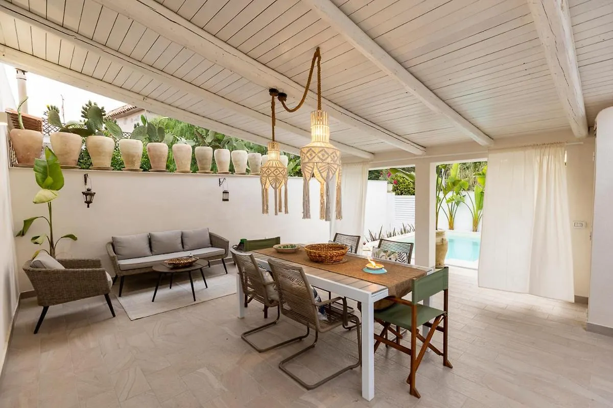 펜션 Villa Delle Palme Con Piscina Privata 산타 마리아 델 포칼로